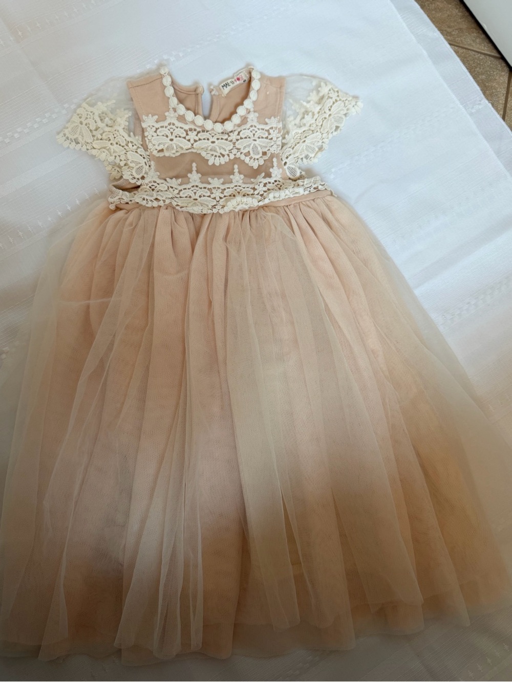 Girls Lace Bodice Tulle Dress in Blush 
Flower Girl dress 4-5Y